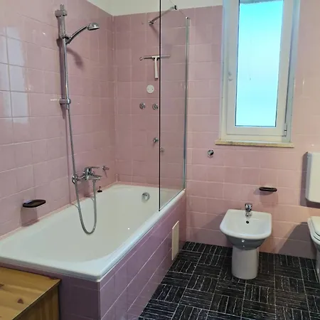 Apartma Zora